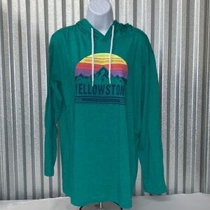Yellowstone National Park Green Long Sleeve Cotton Hoodie Women’s Size Large